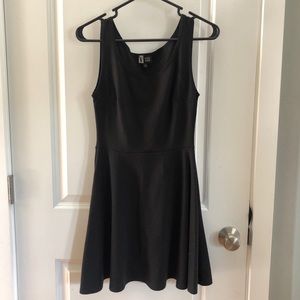 Vibe Dress